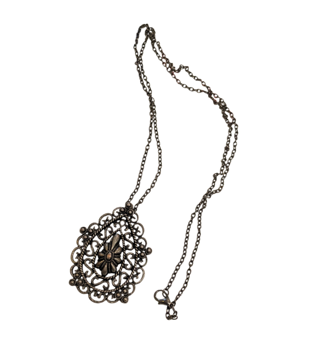 Vintage Filigree Pendant Necklace Silver Tone Ornate